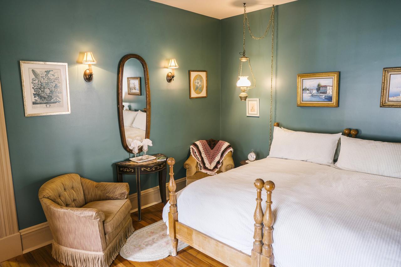 איסטון Hummingbird Inn מראה חיצוני תמונה