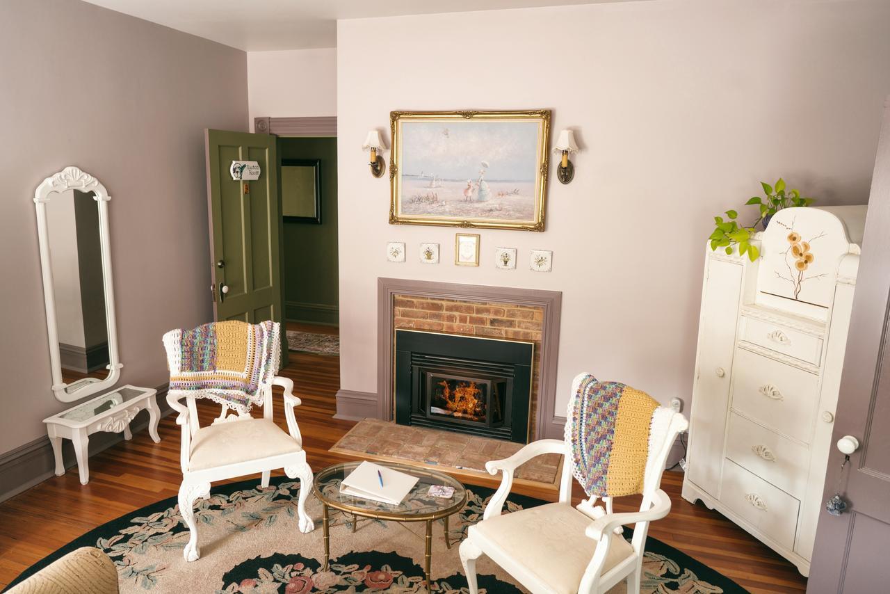 איסטון Hummingbird Inn מראה חיצוני תמונה